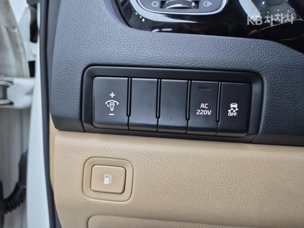 2017 - kia carnival