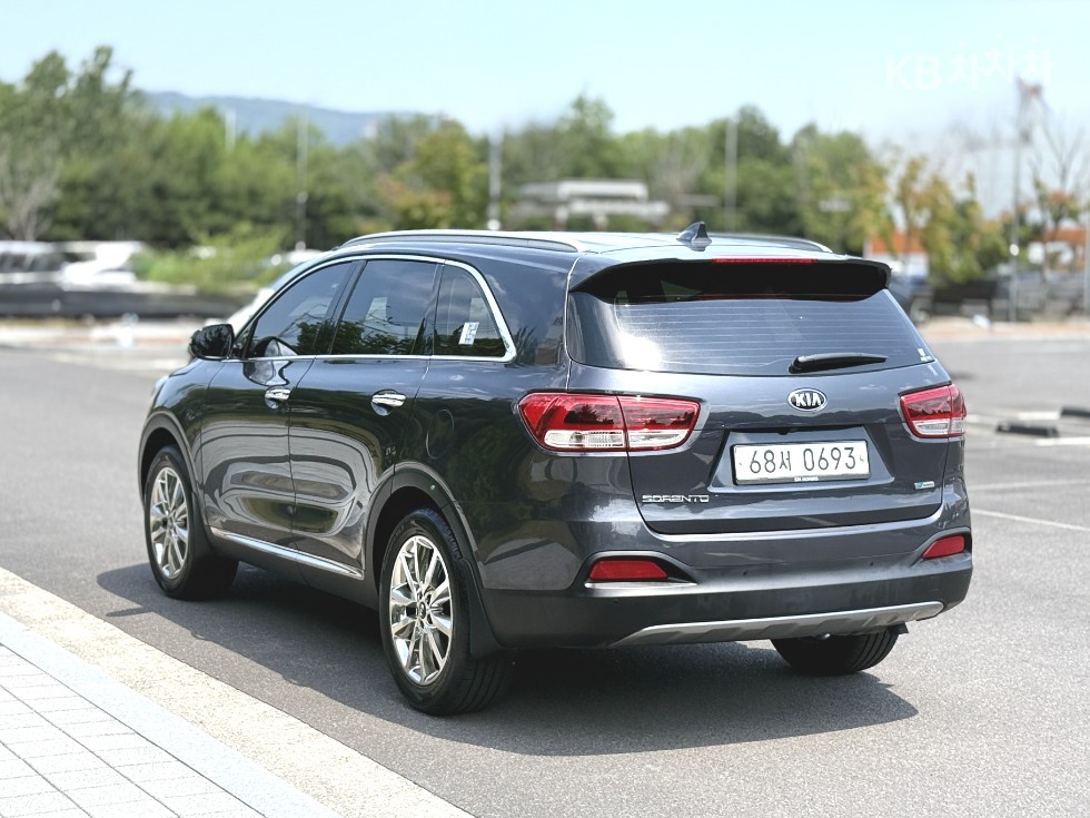 2016 - kia sorento
