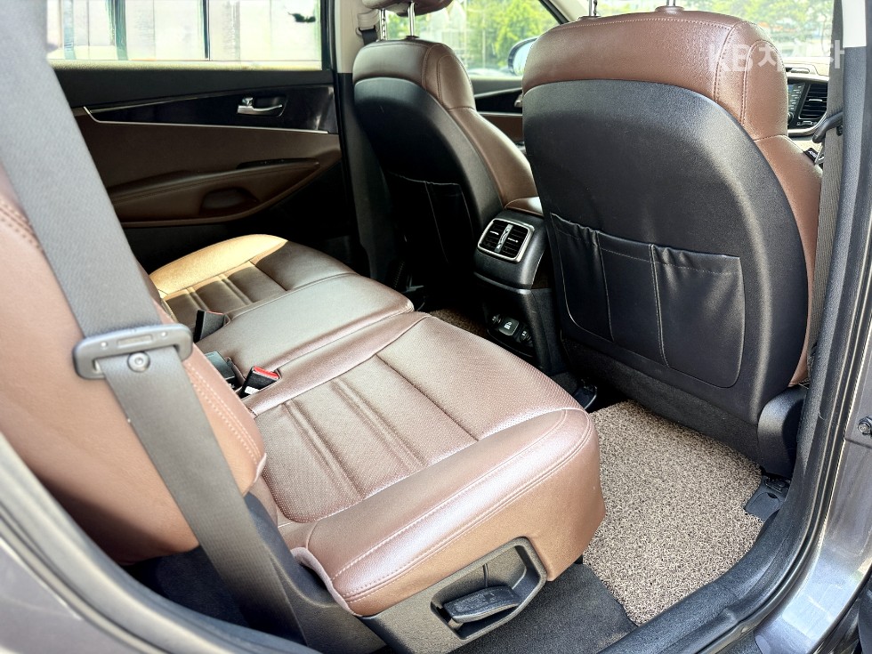 2016 - kia sorento