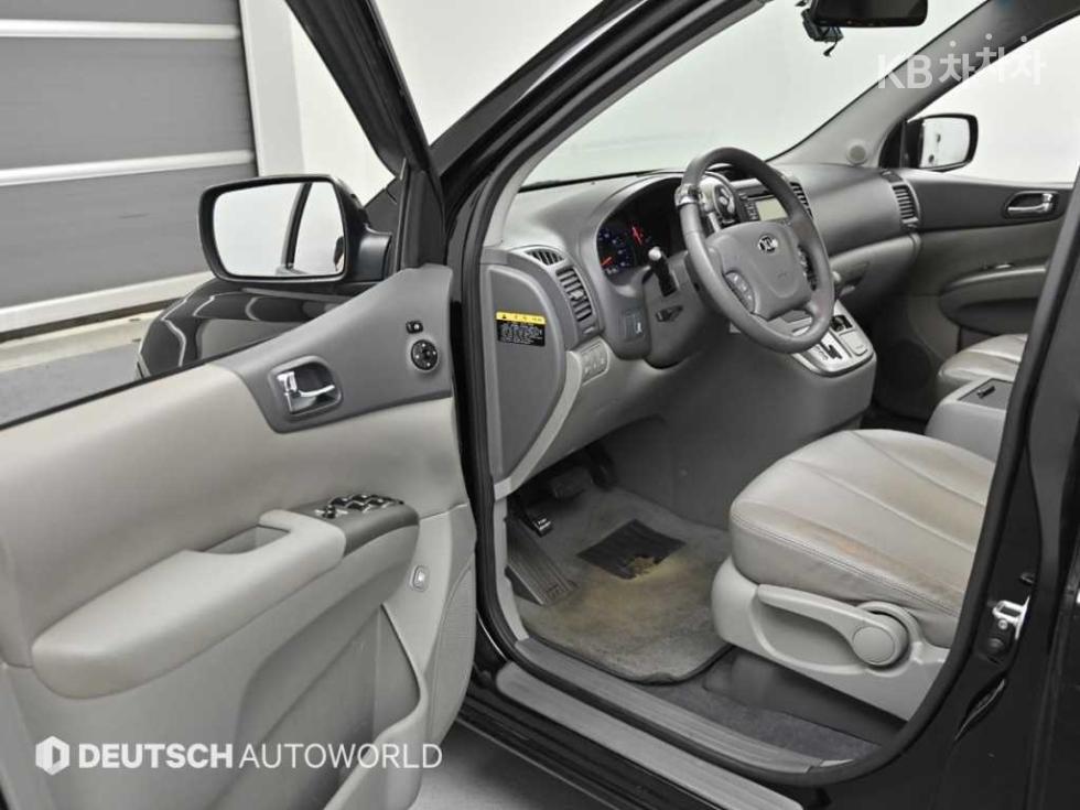 2014 - kia carnival
