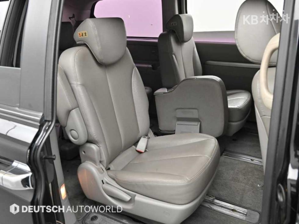 2014 - kia carnival