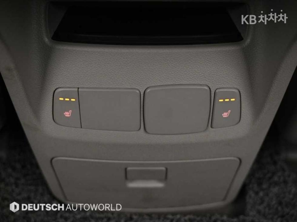 2018 - kia carnival