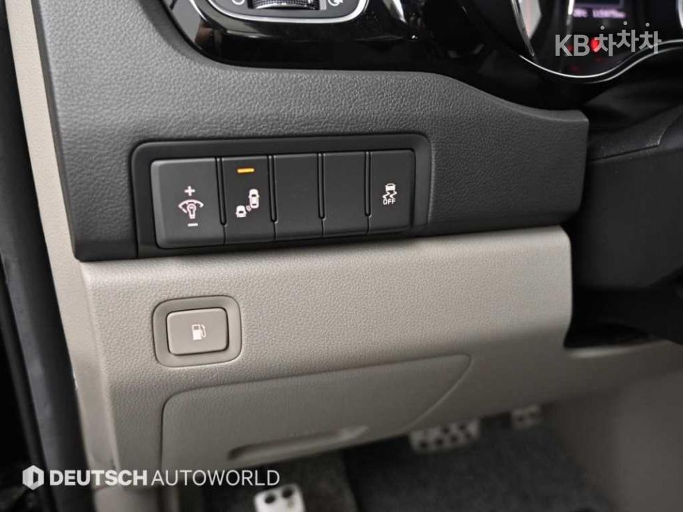2018 - kia carnival