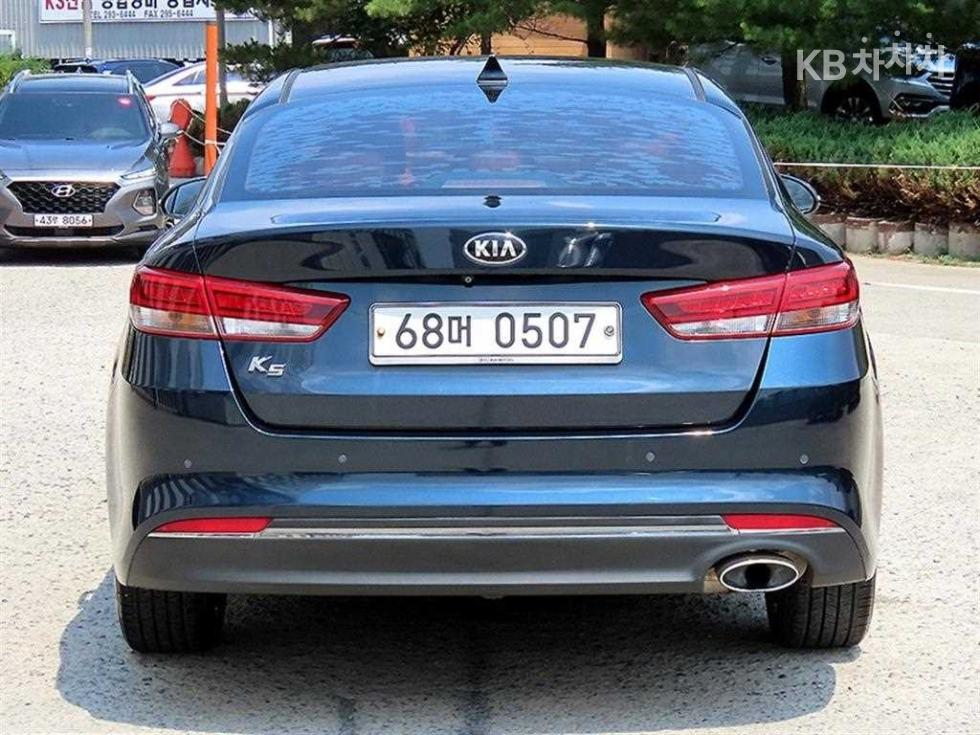 2016 - kia k5