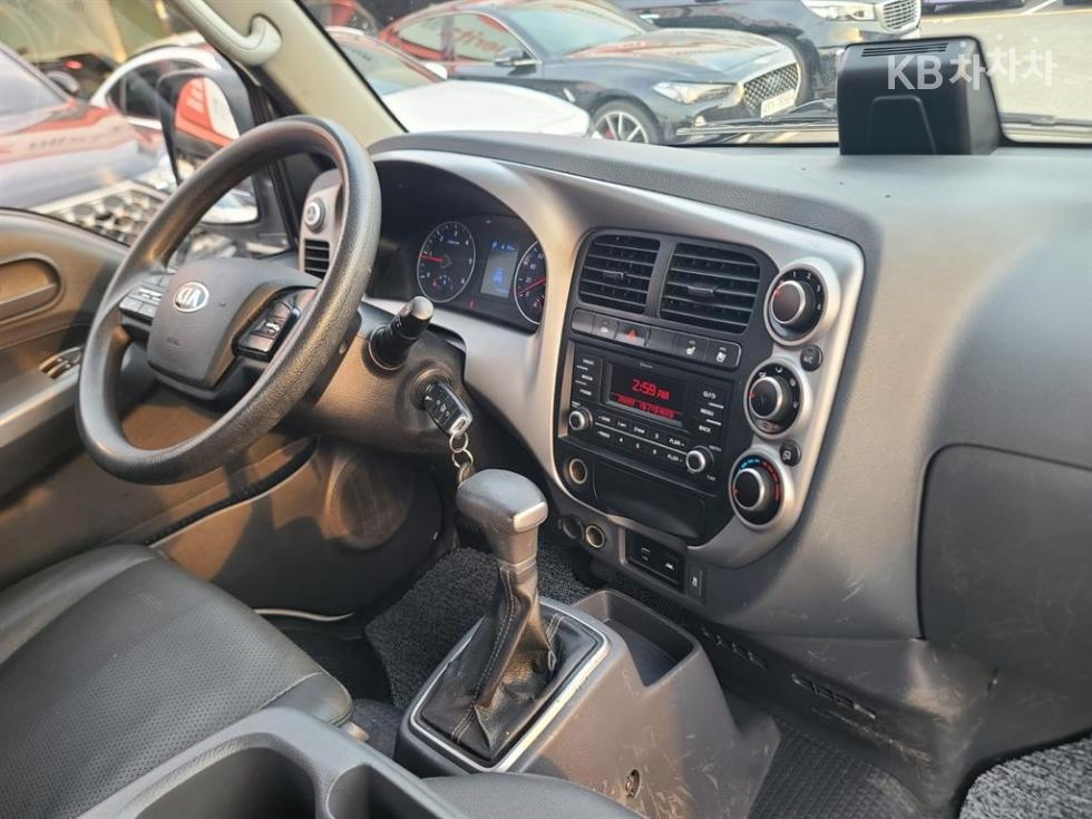 2020 - kia bongo iii
