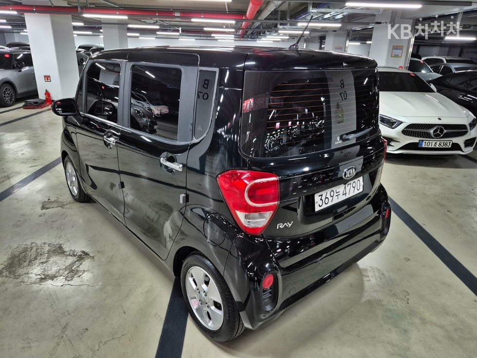 2021 - kia ray