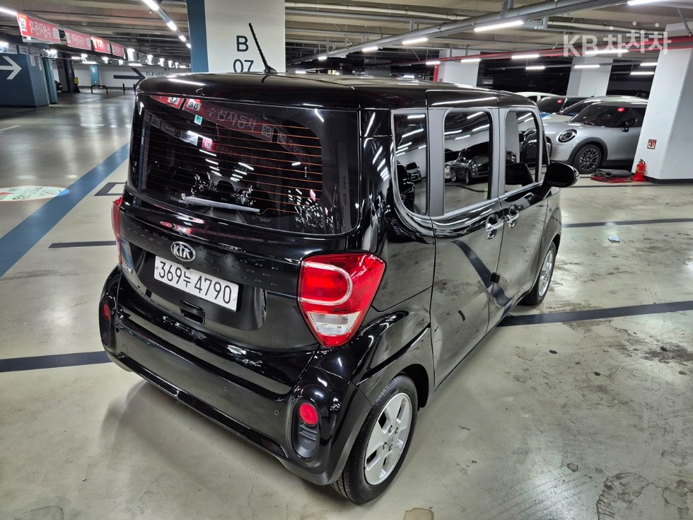 2021 - kia ray