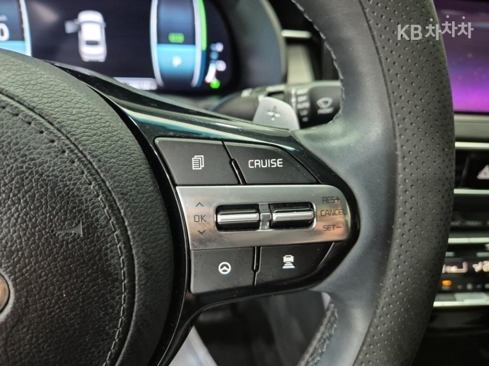 2021 - kia k7