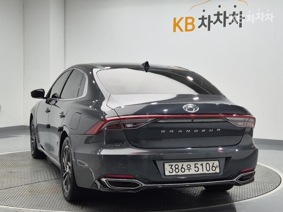 Hyundai Grandeur — miniaturë 2