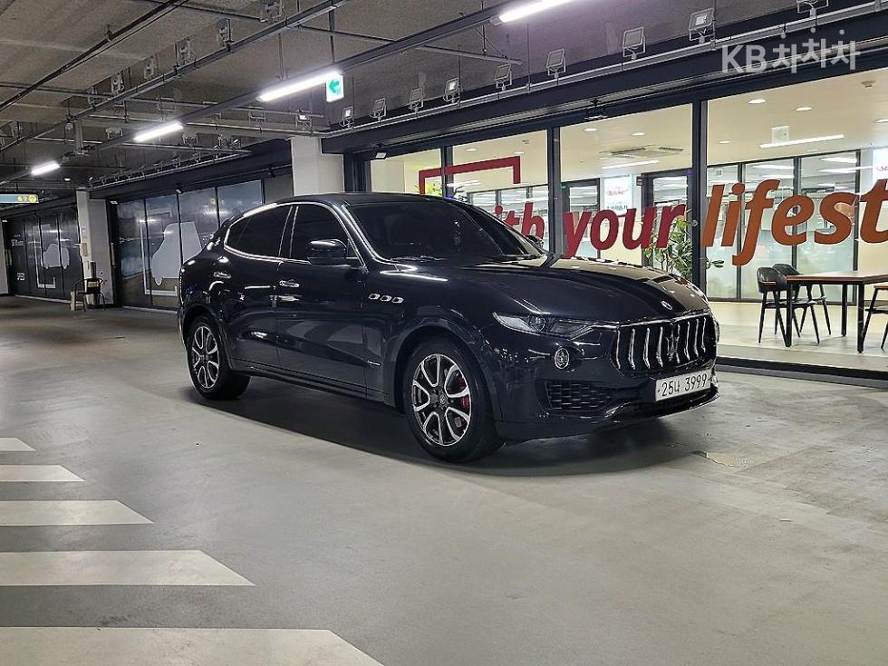 Maserati Леванте