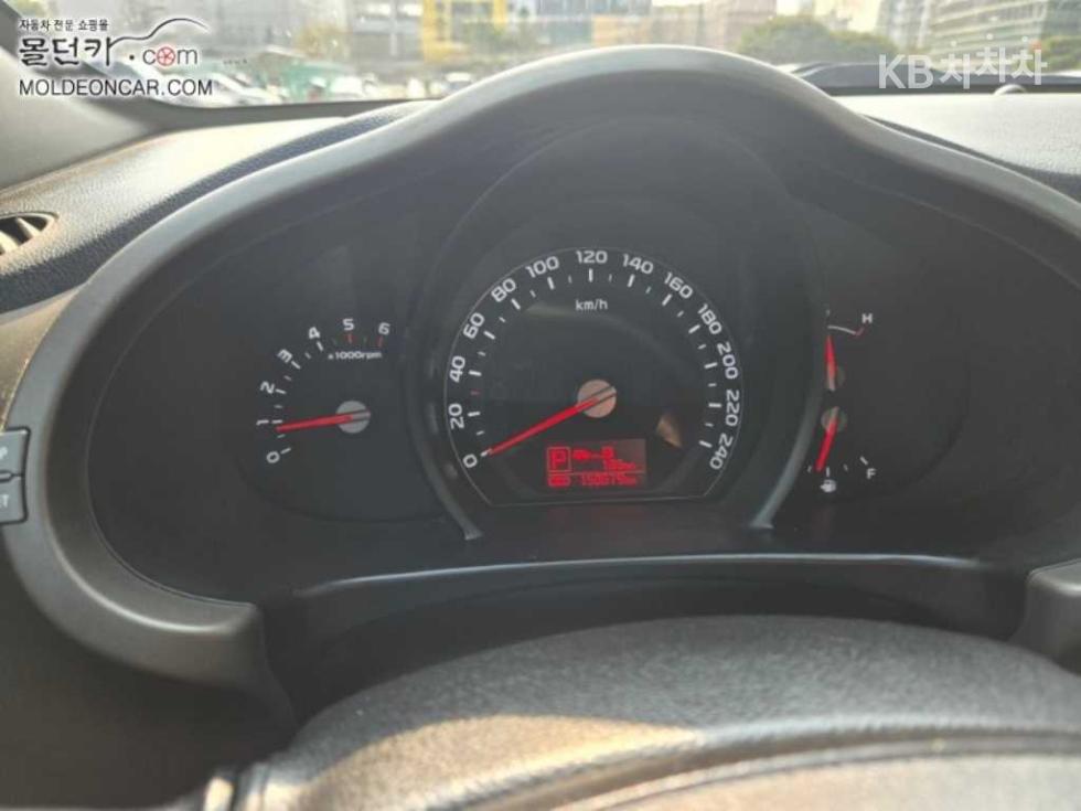 2014 - kia sportage