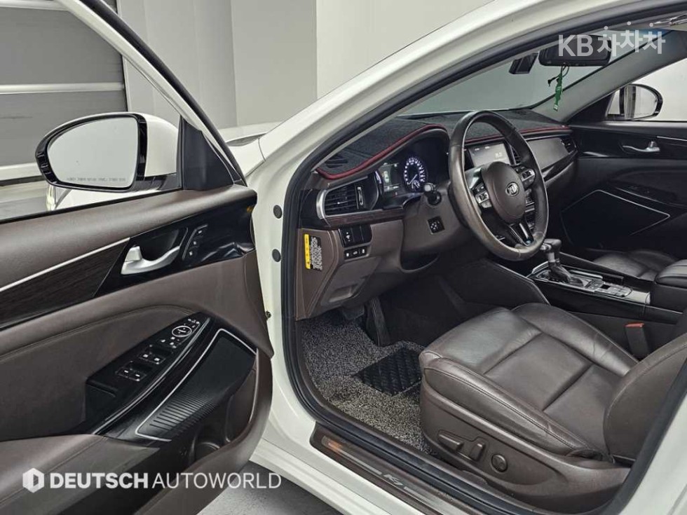 2017 - kia k7