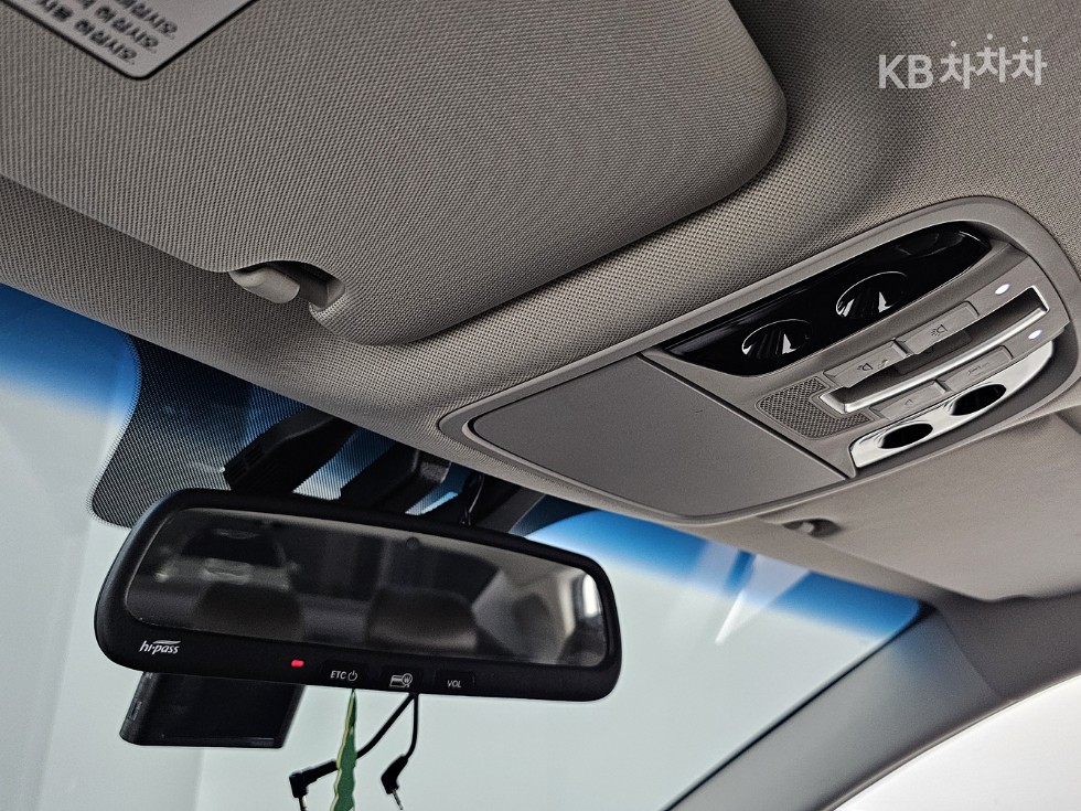 2017 - kia k7
