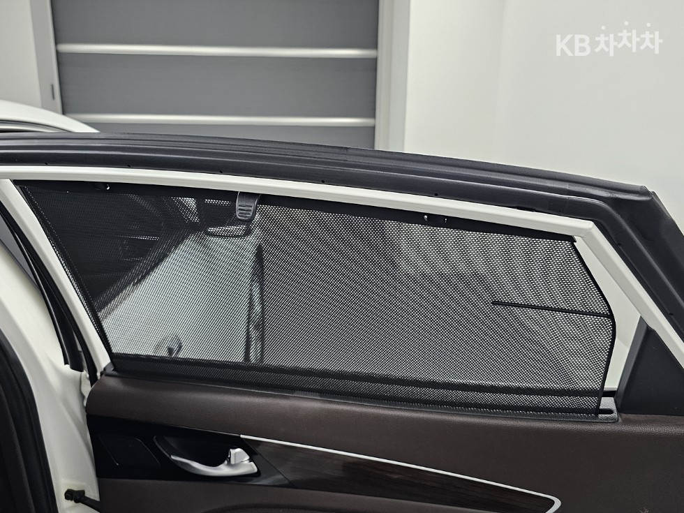 2017 - kia k7