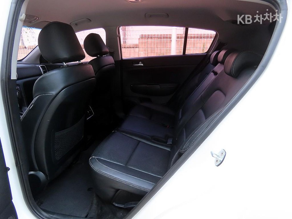 2018 - kia sportage
