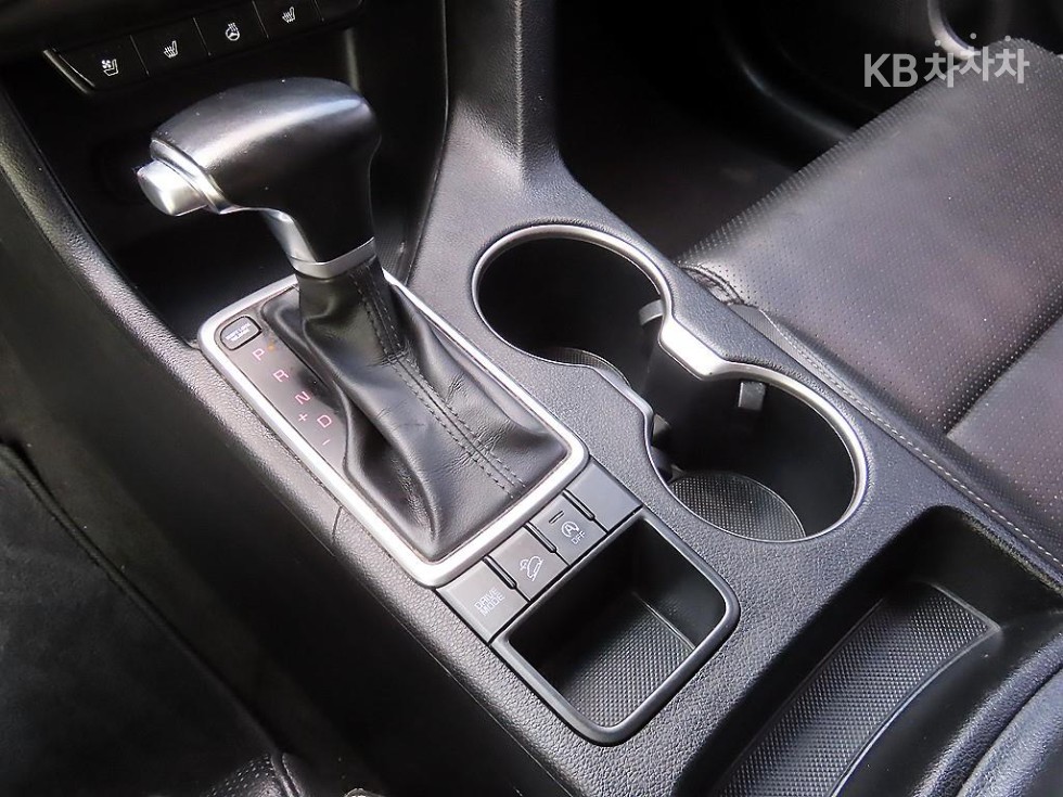 2018 - kia sportage