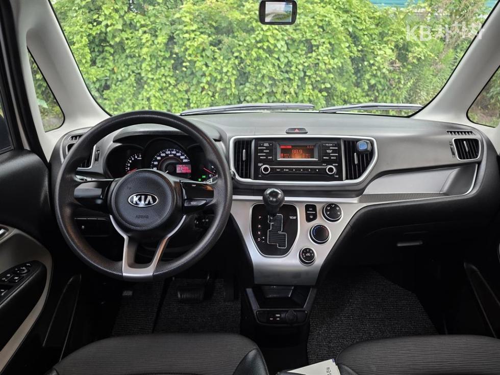 2019 - kia ray