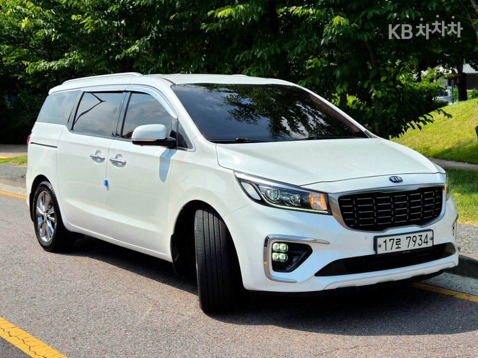 Kia Карнивал