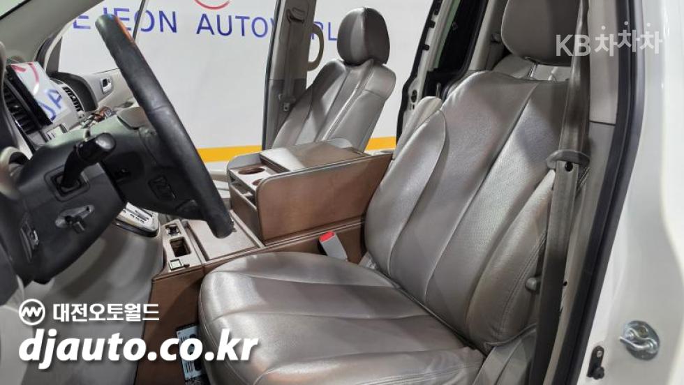 2012 - kia carnival