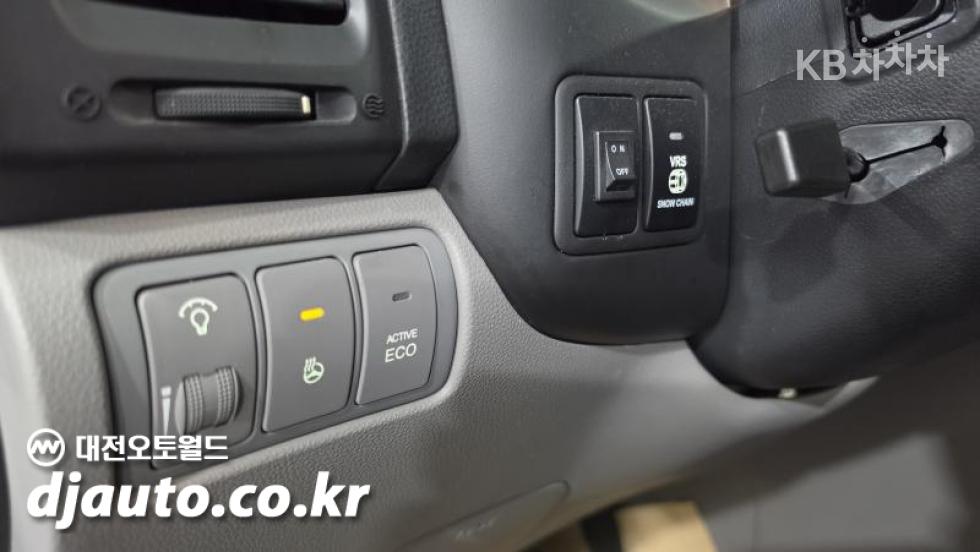 2012 - kia carnival