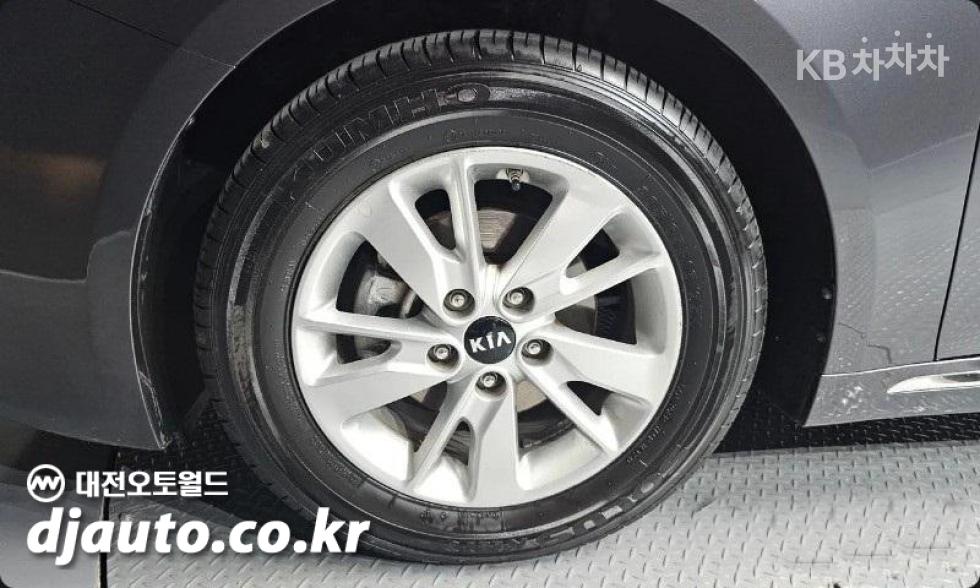 2016 - kia k5