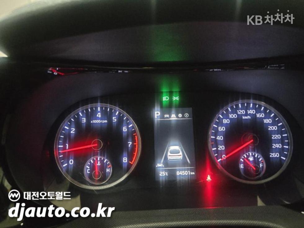 2020 - kia k5