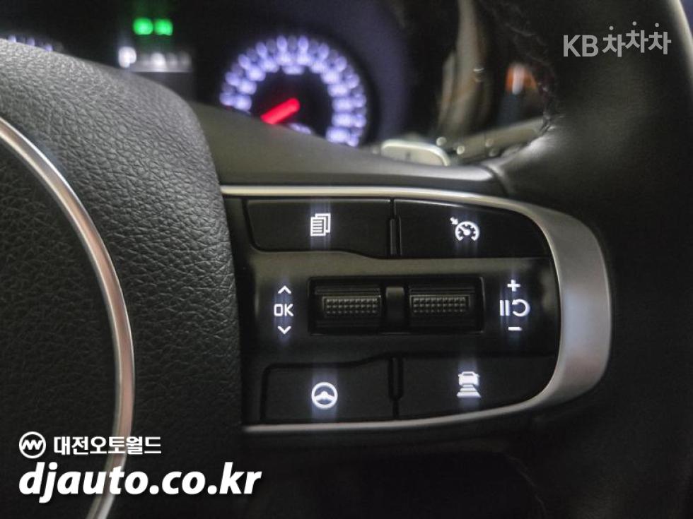 2020 - kia k5