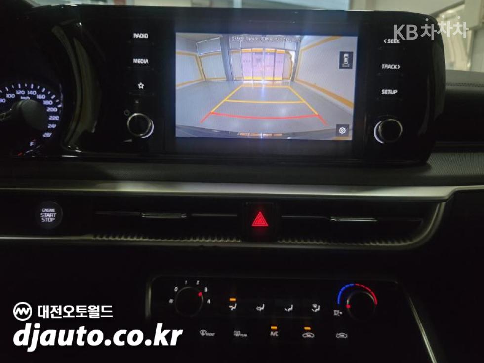 2020 - kia k5