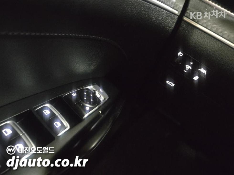 2020 - kia k5