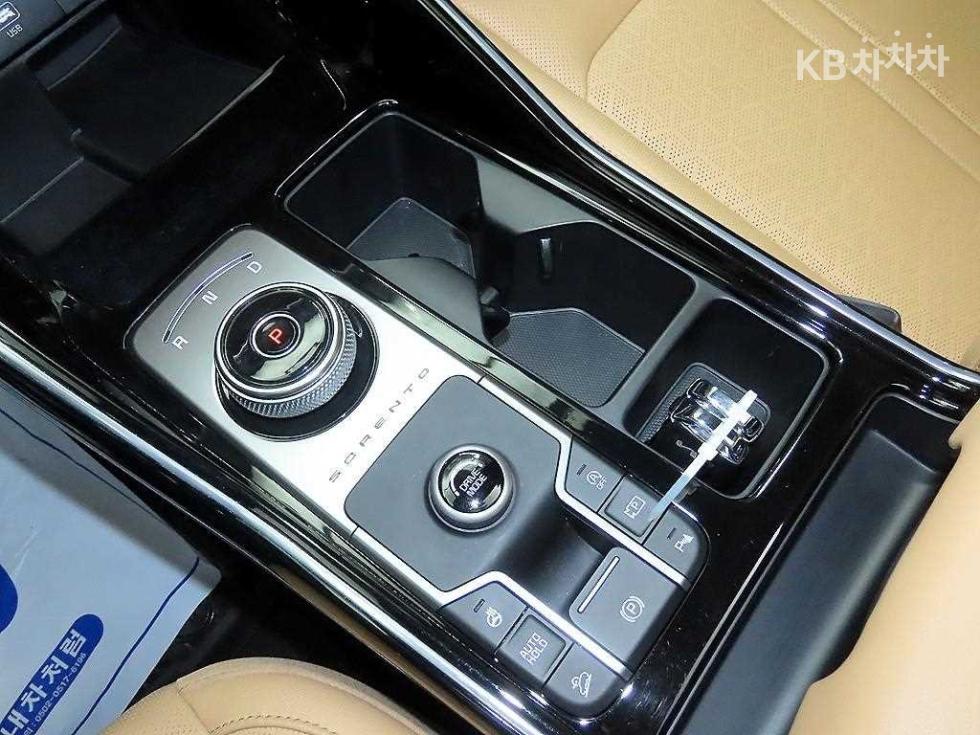 2022 - kia sorento