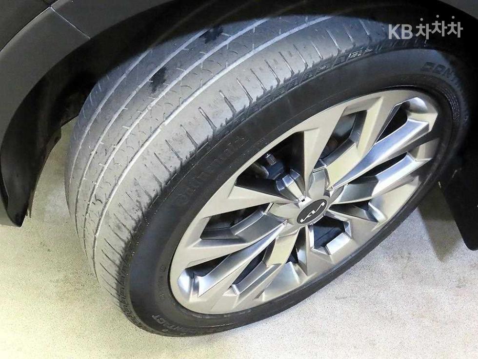 2022 - kia sorento