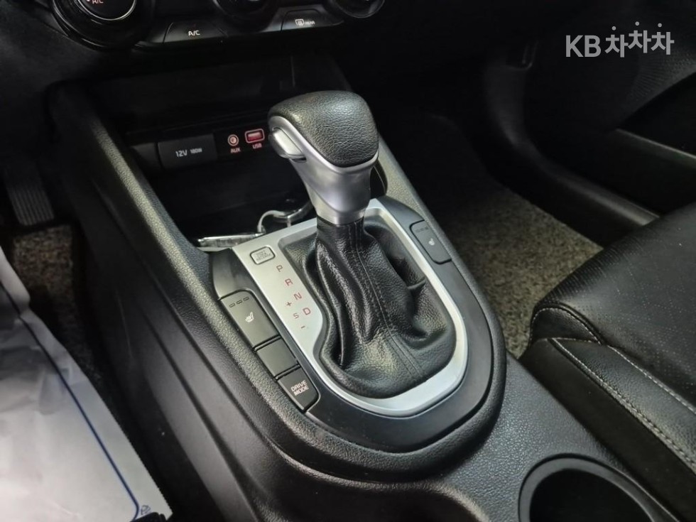 2019 - kia k3