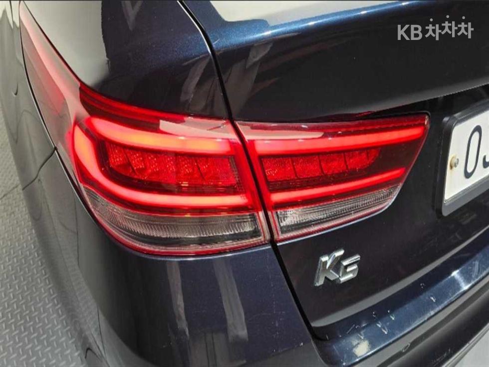 2018 - kia k5