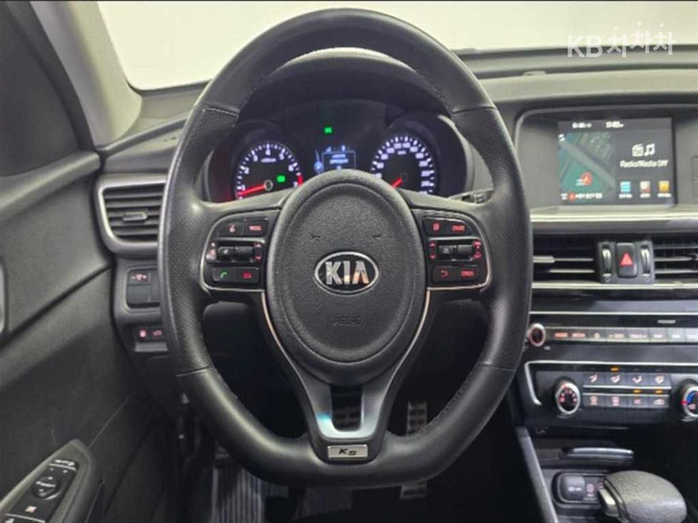 2018 - kia k5