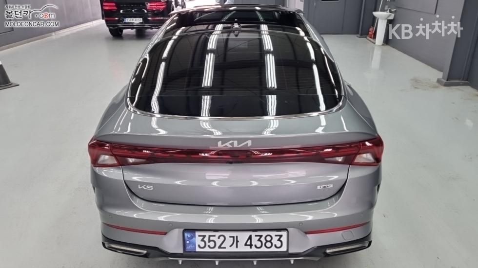 2023 - kia k5