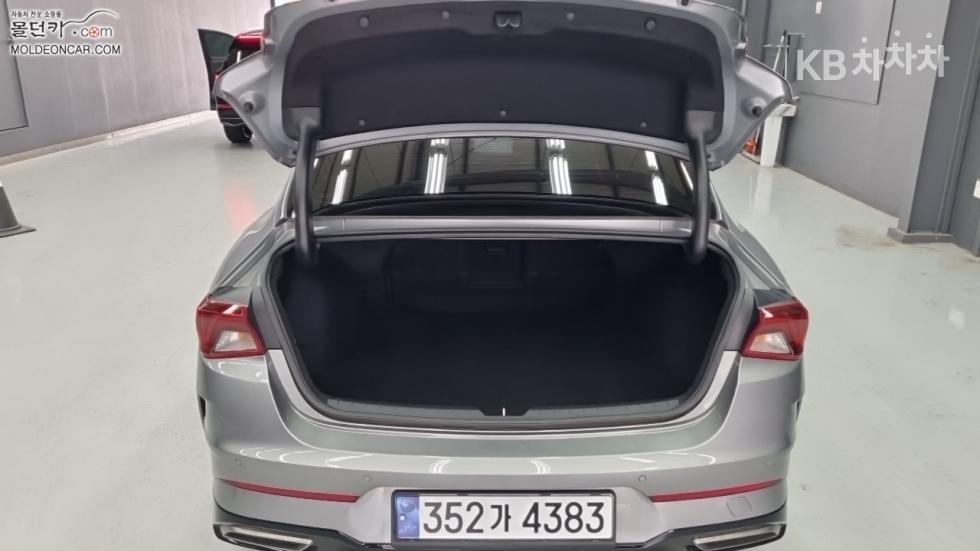 2023 - kia k5