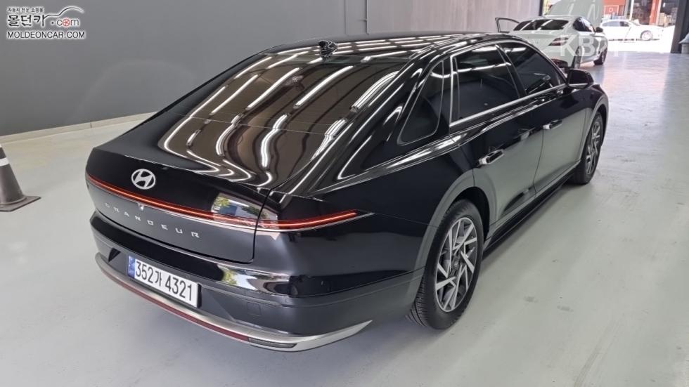 Hyundai Grandeur — miniaturë 2