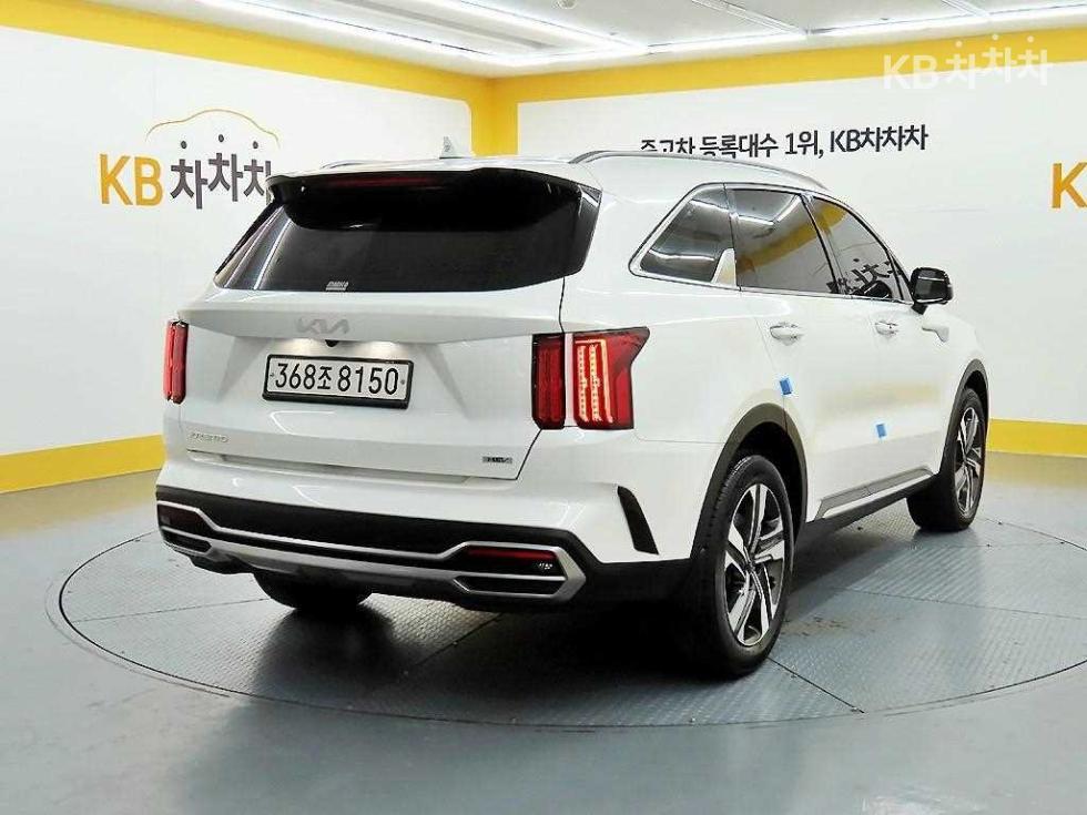 2023 - kia sorento