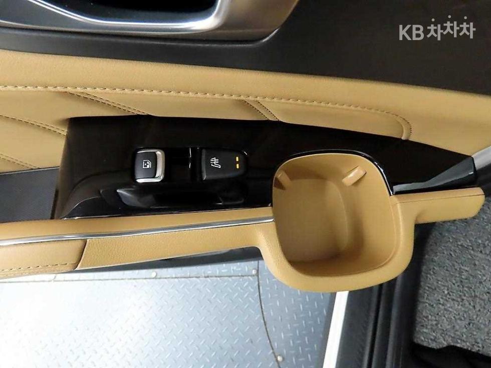 2023 - kia sorento