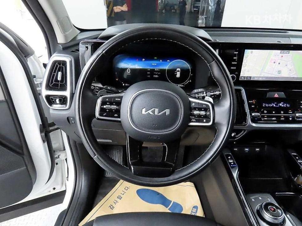 2022 - kia sorento