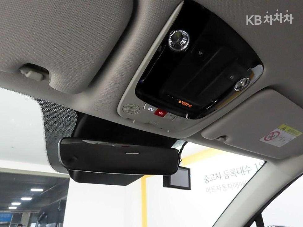 2022 - kia sorento