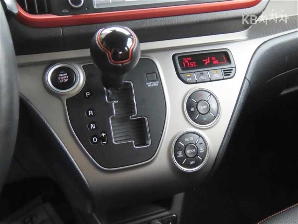 2021 - kia ray