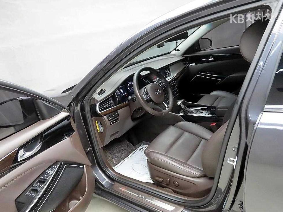 2019 - kia k7