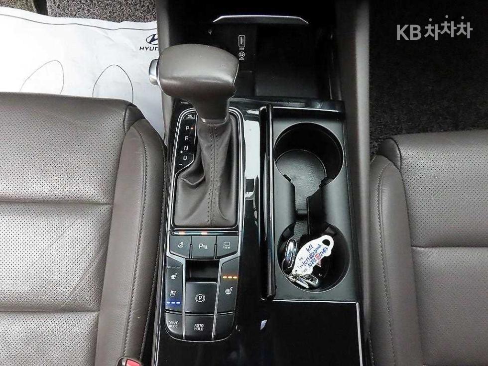 2019 - kia k7
