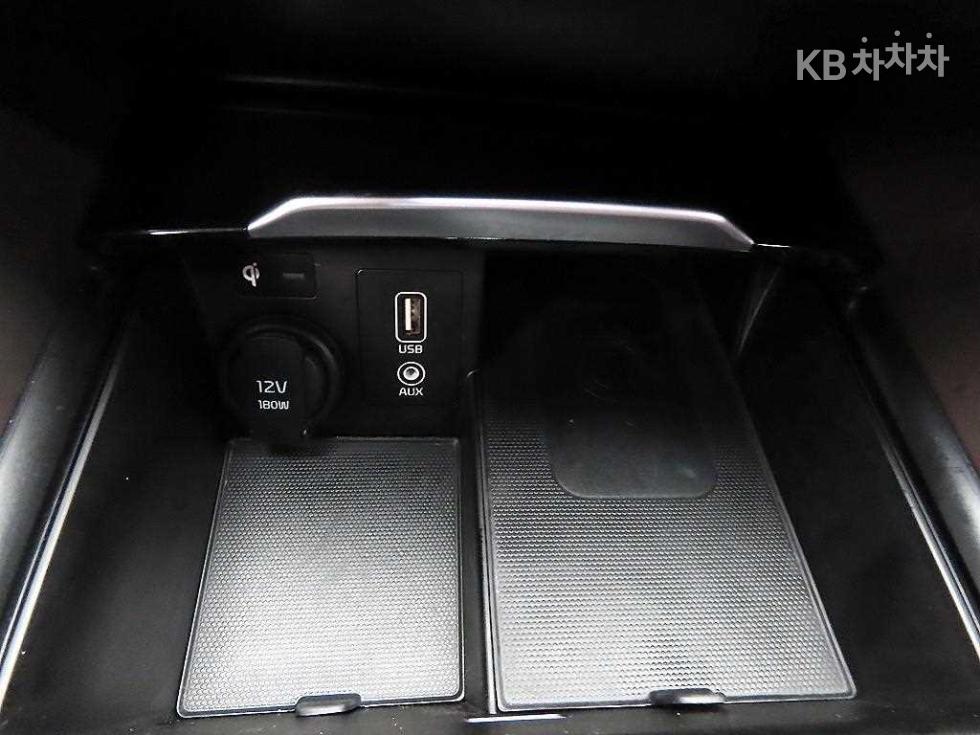 2019 - kia k7