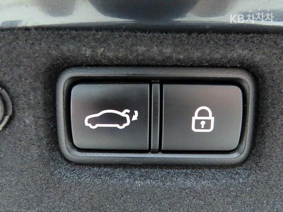 2019 - kia k7