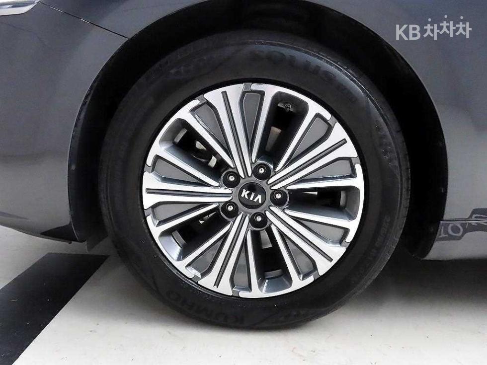 2019 - kia k7