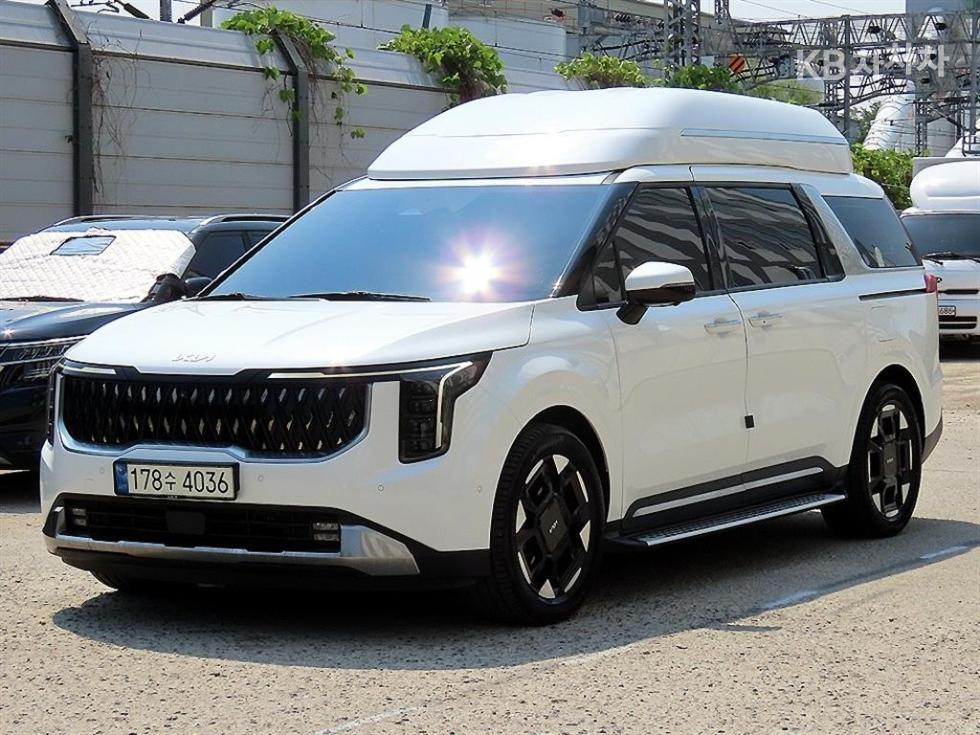 2024 - kia carnival