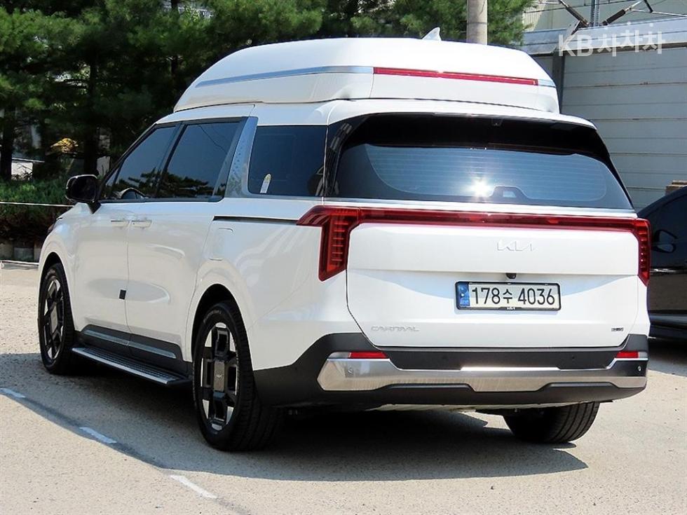 2024 - kia carnival