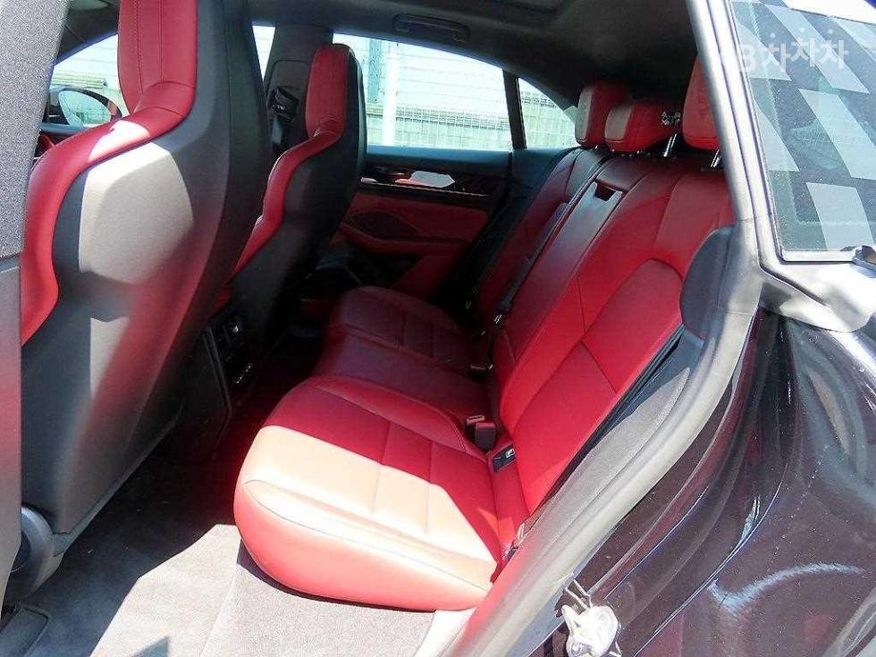 Porsche Macan — miniaturë 6